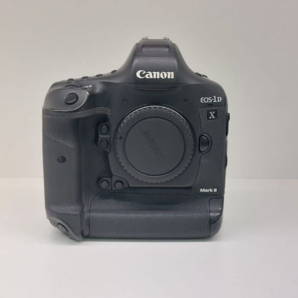 Picture of Canon EOS 1Dx Mark II - Usata